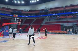 九游备用网址 -关于今夜山东男篮备战CBA季后赛，单刀错失细节曝光，悬念犹存，资深球员宣示担当的信息